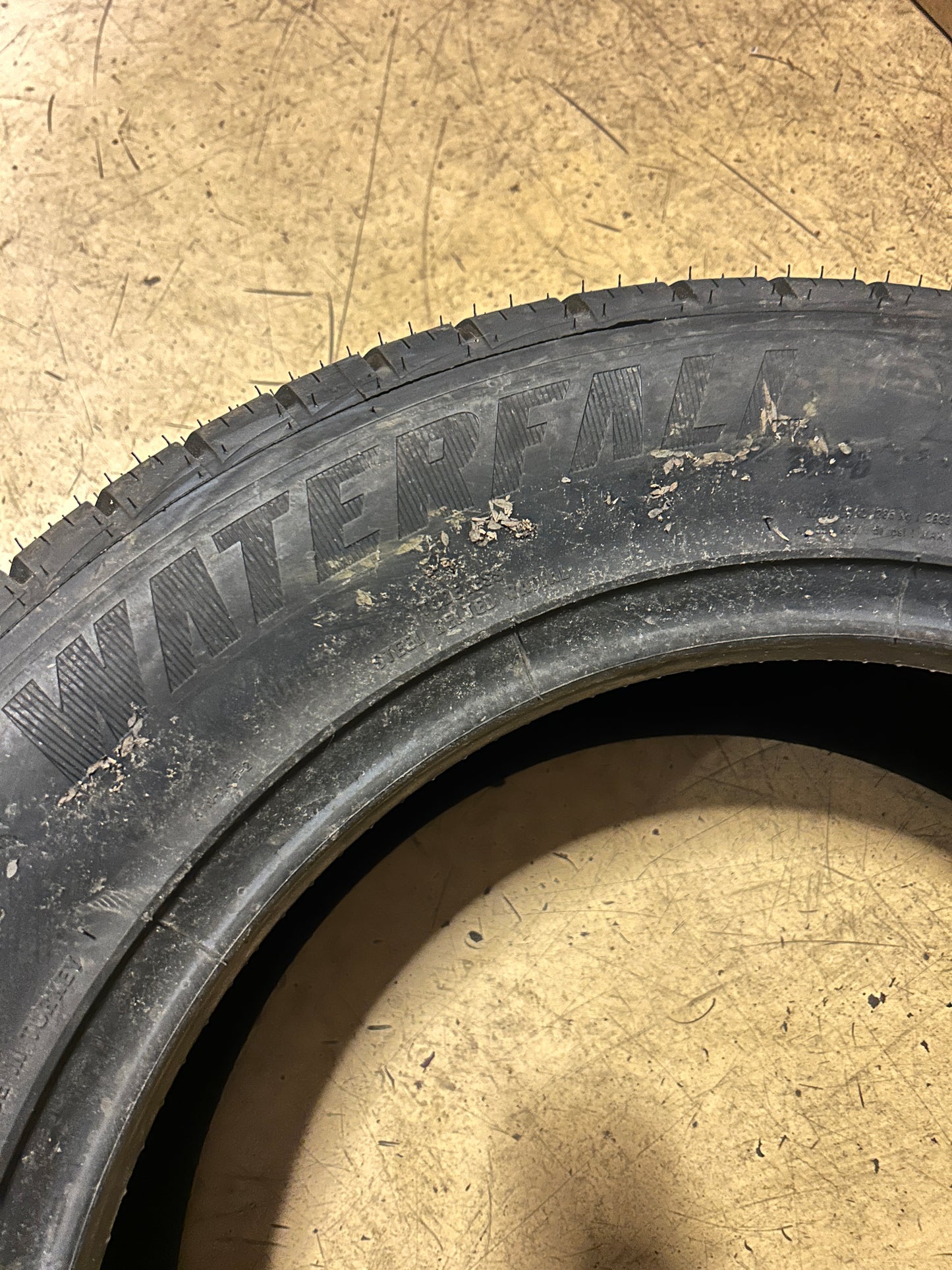WATERFALL TERRA-X H/T BSW P 275 55 20 117H XL HIGHWAY TIRE SUV2001HTWF