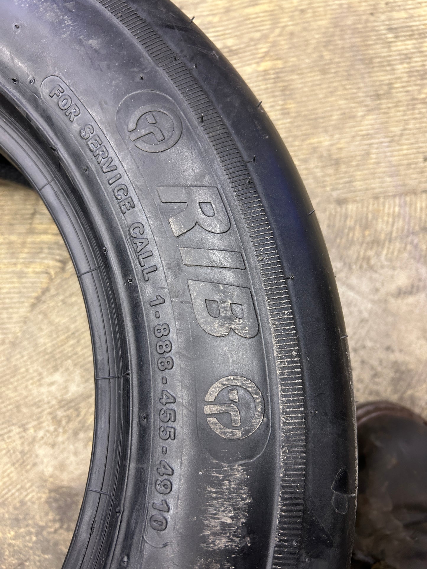 OTR BUSHMASTER BSW 24 8 14 20PLY LAWN TIRE T125202480014