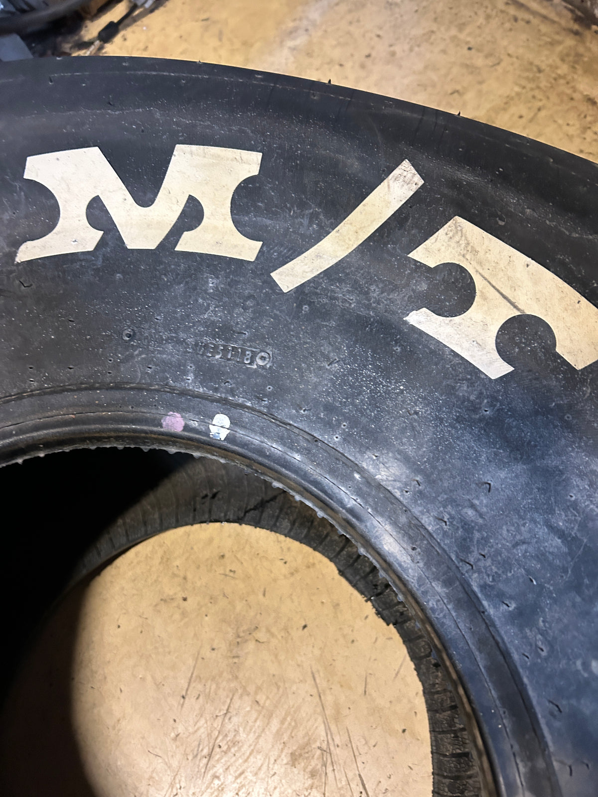 NOS MICKEY THOMPSON ET DRAG BSW 35 15 16 DRAG TIRE 365035011