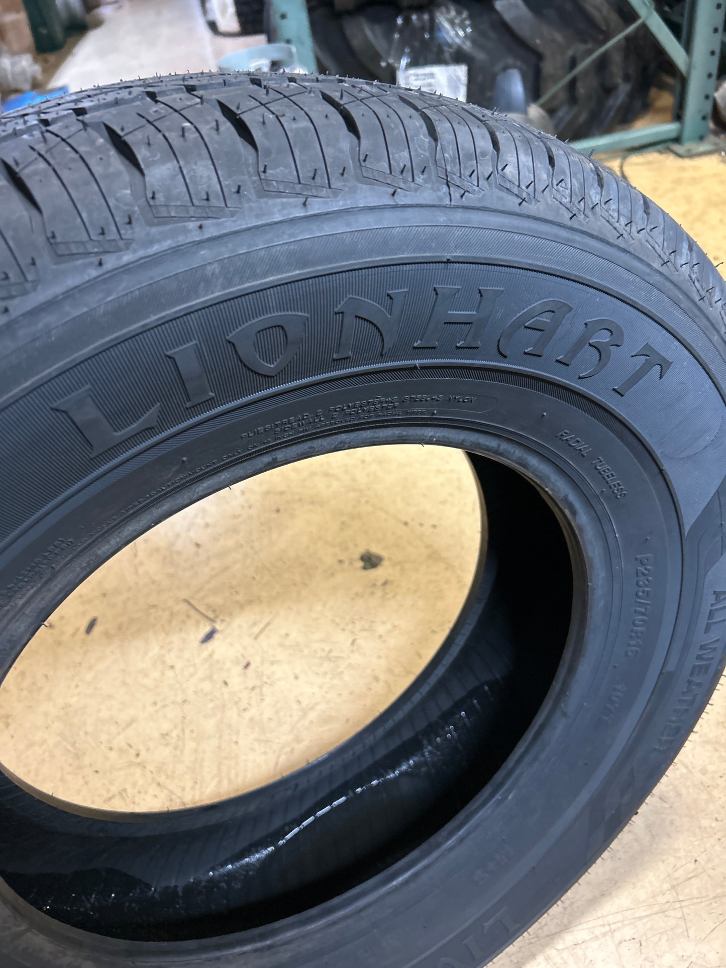 LIONHART LIONCLAW HT BSW P 235 70 16 107T XL ALL SEASON TIRE LHSTHT1670080