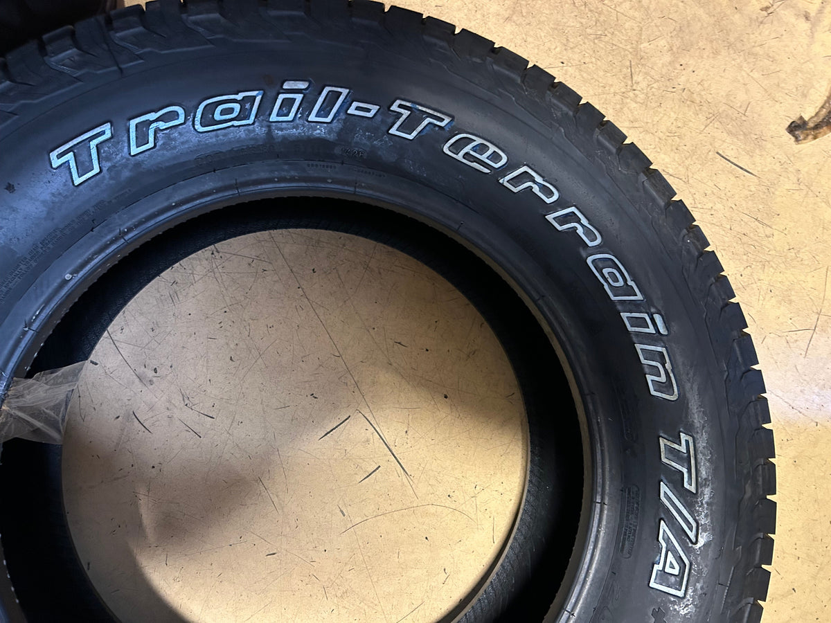 BFGOODRICH TRAIL-TERRAIN T/A PLUS OWL P 265 60 18 110T  ALL TERRAIN TIRE 48742