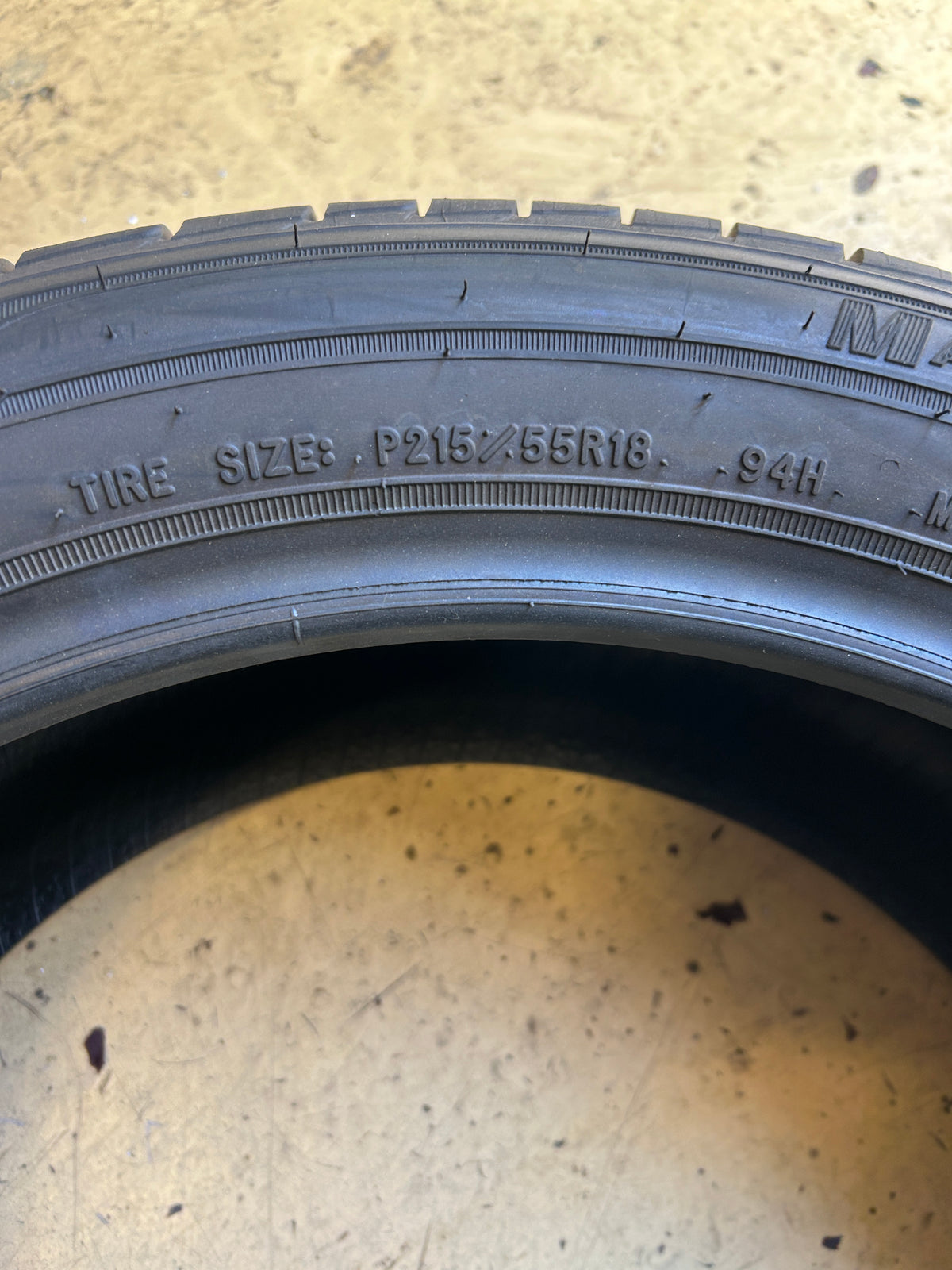 2 GOODYEAR ASSURANCE MAXLIFE BSW P 215 55 18 94H ALL SEASON TIRE 110939545