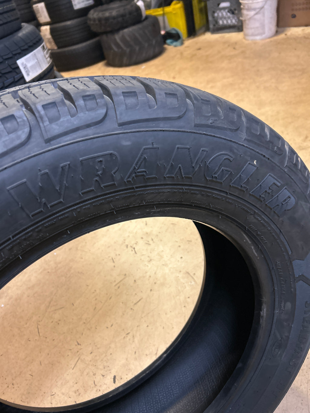 GOODYEAR WRANGLER STEADFAST HT BSW P 235 65 18 106H ALL SEASON TIRE 269012969