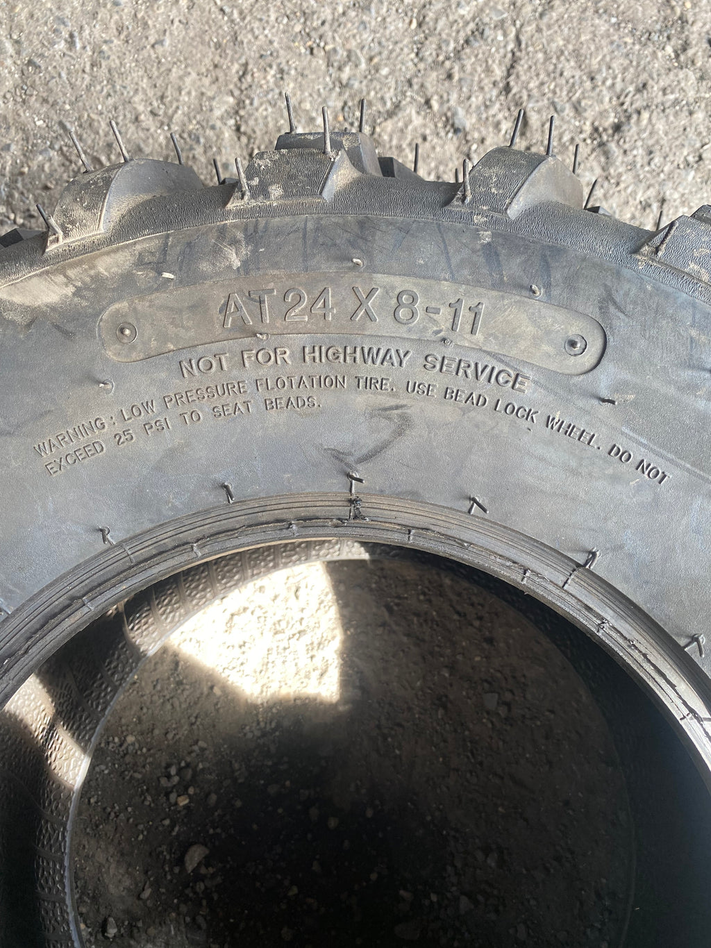 NOS CARLISLE AT489  AT 24 8 11  ATV/UTV TIRE 589332