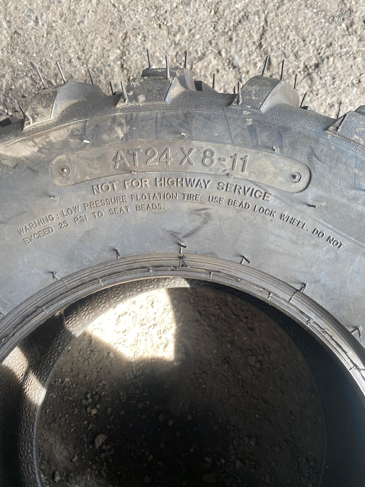 NOS CARLISLE AT489  AT 24 8 11  ATV/UTV TIRE 589332