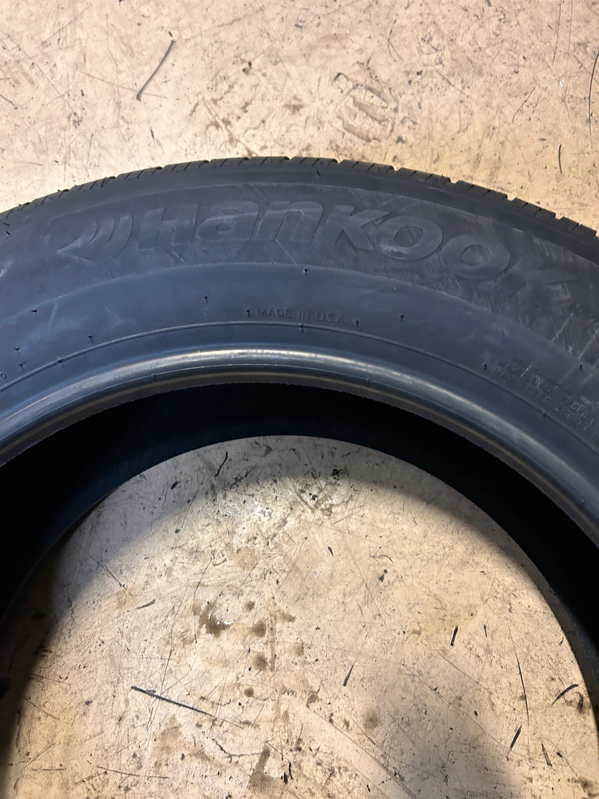HANKOOK KINERGY ST BSW P 215 65 17 99T ALL SEASON TIRE 1021505
