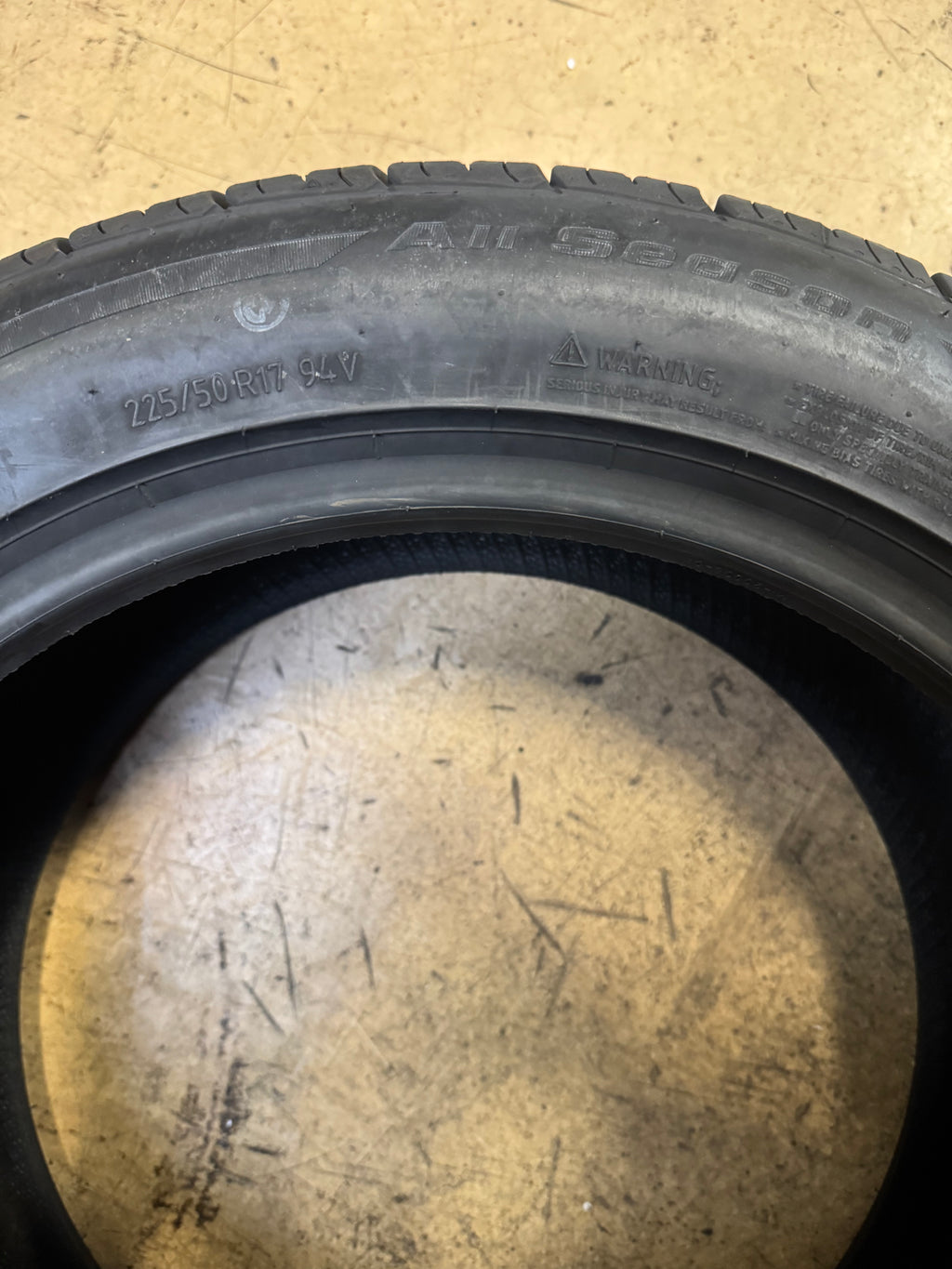 2 BFGOODRICH ADVANTAGE CONTROL A/S P 225 50 17 94V SL ALL SEASON TIRE 13341