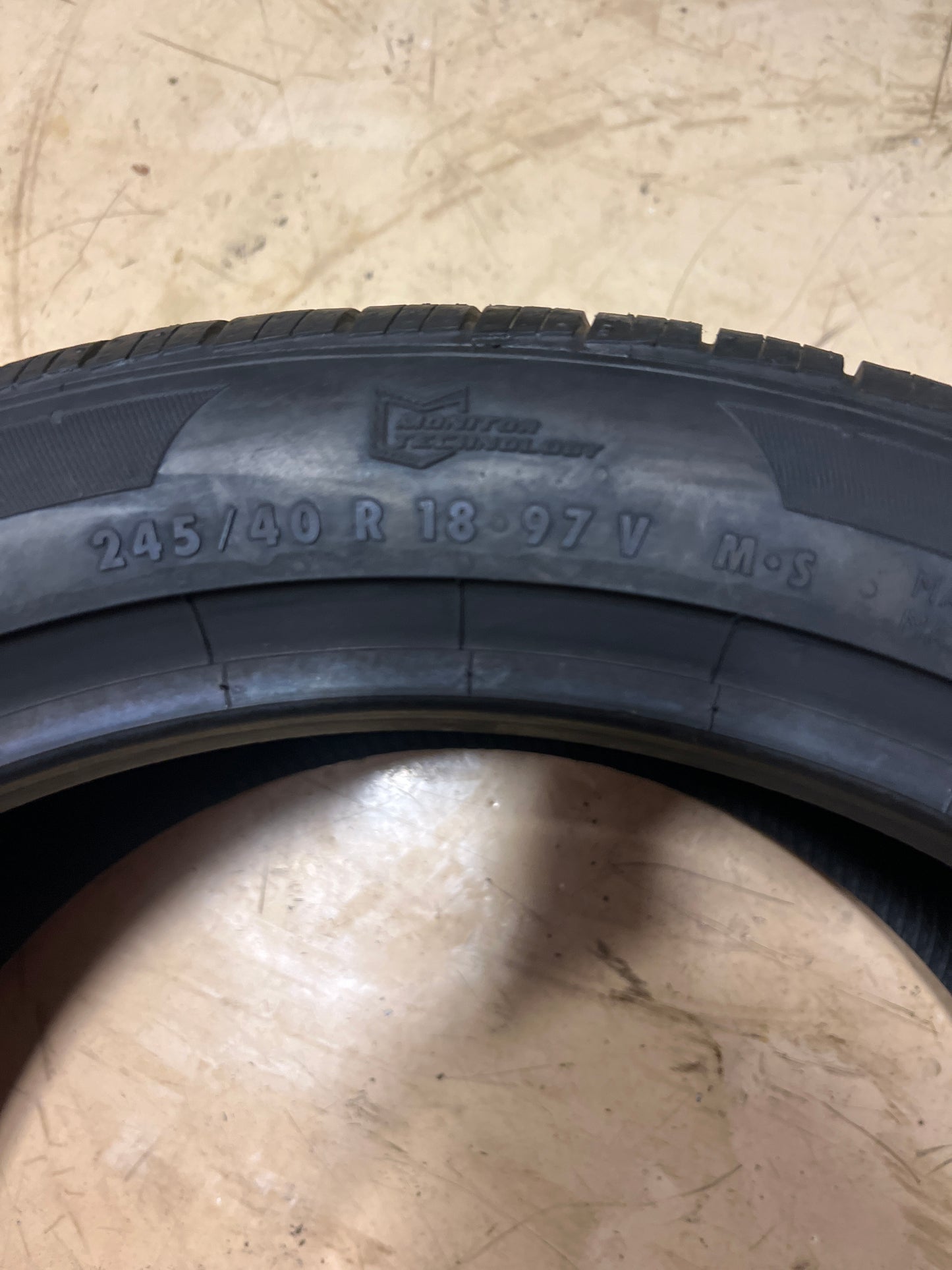 NEW GENERAL ALTIMAX RT43 P 245 40 18 97V XL ALL SEASON TIRE 15502720000