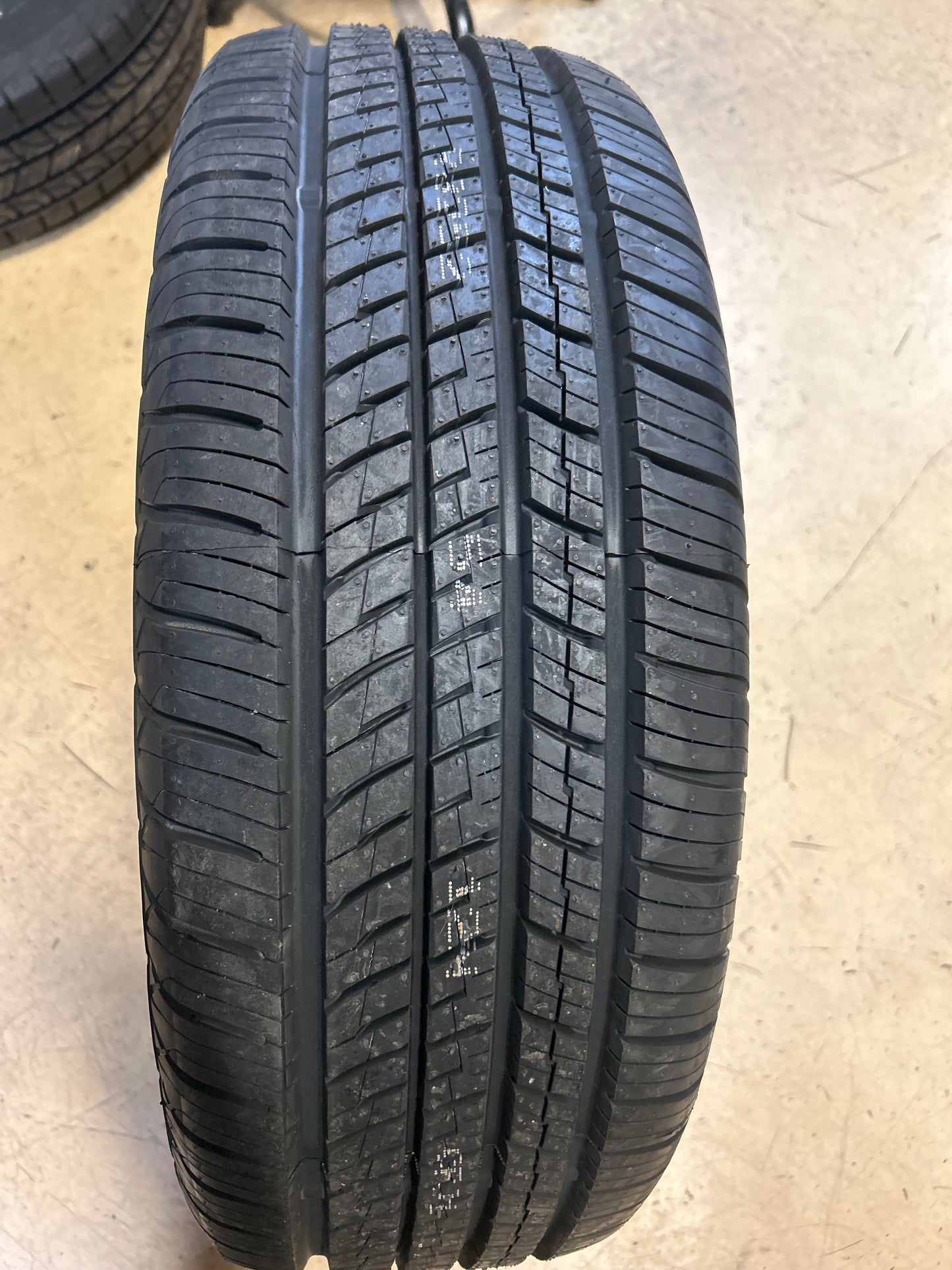 2 YOKOHAMA AVID ASCEND GT BSW P 235 60 18 107V ALL SEASON TIRE 110132756