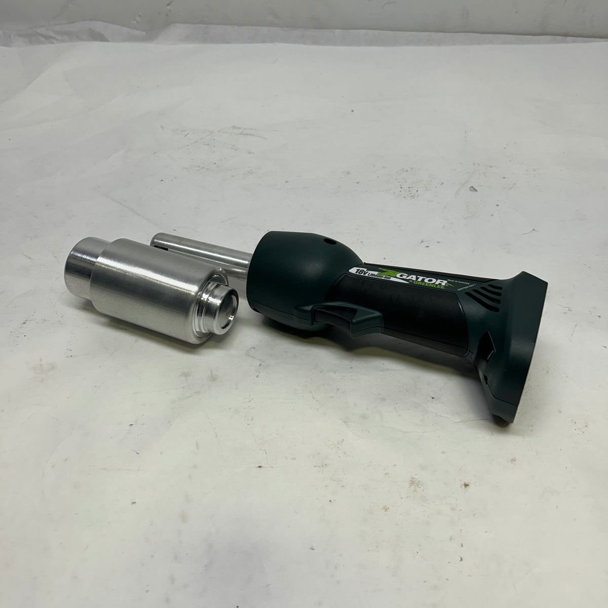 GREENLEE 7 TON BATTERY POWERED HYDRAULIC KNOCKOUT DRIVER MISSING DIES  LS50L11A