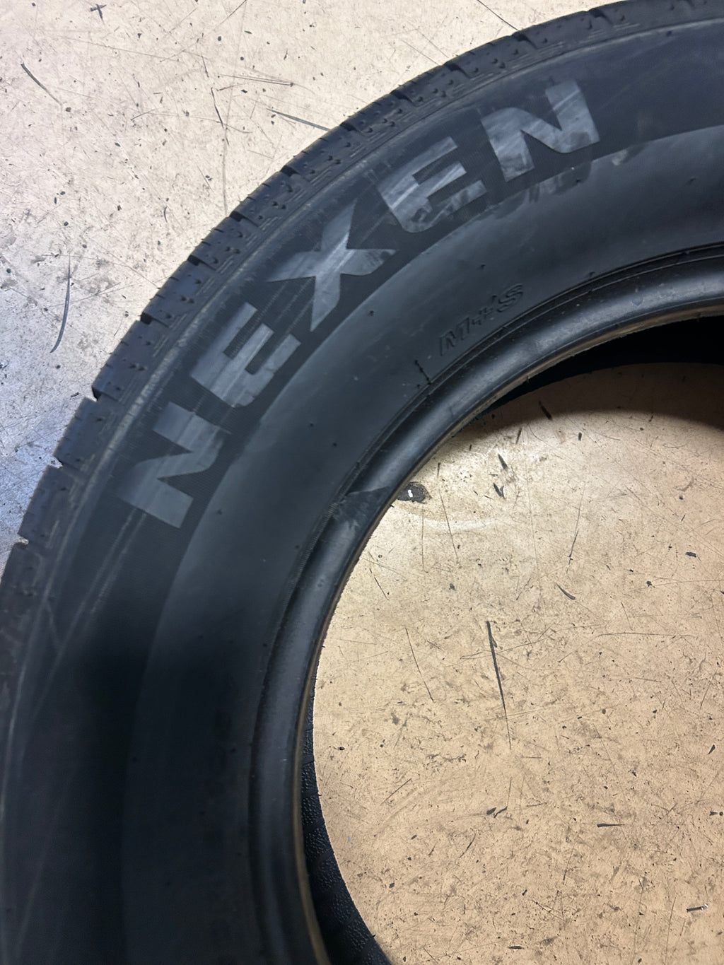 NEXEN N5000 PLATINUM BSW P 245 60 18 105V ALL SEASON TIRE 18190NXK