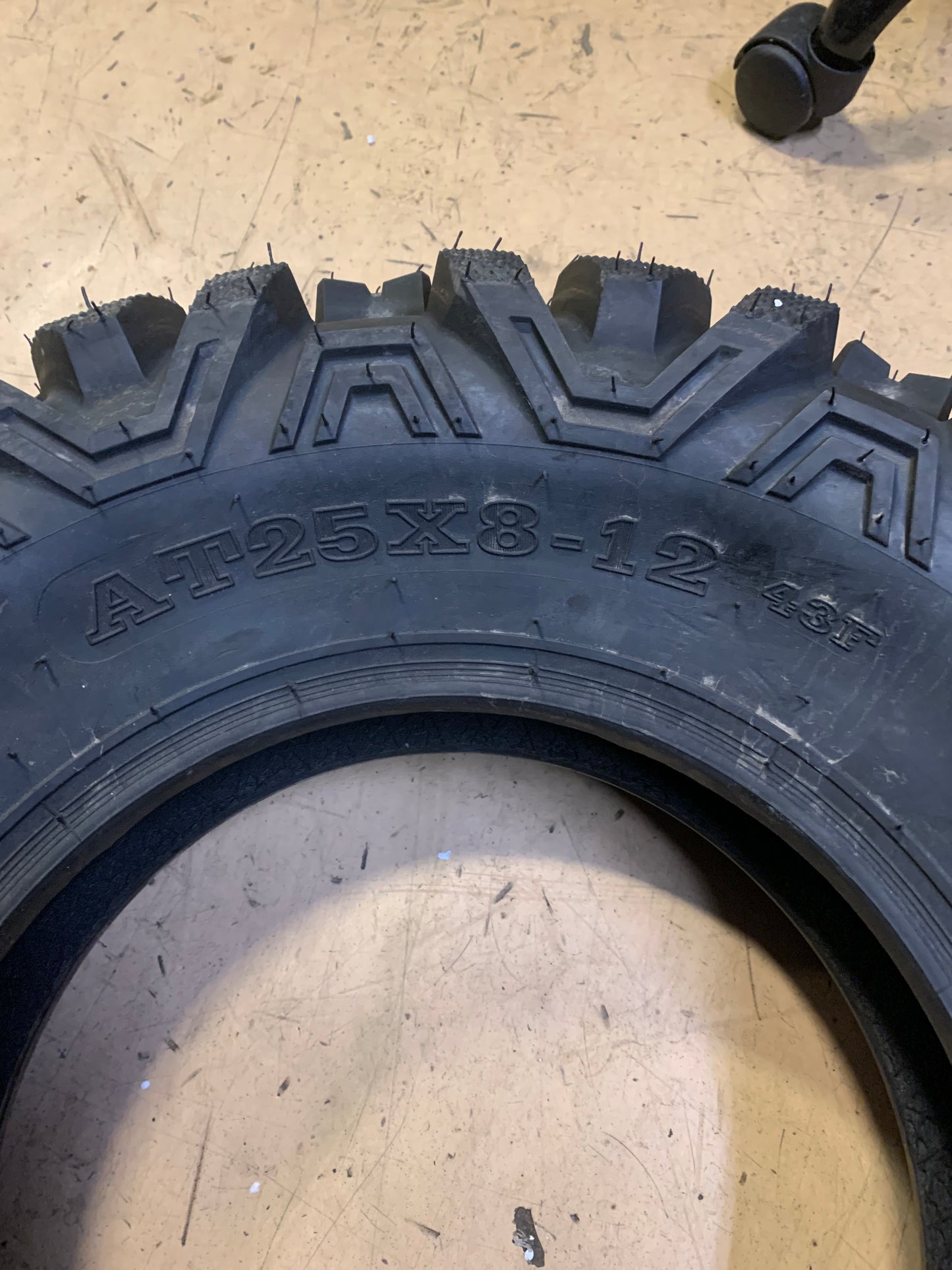 FORERUNNER KNIGHT BSW AT 25 8 12 43F 6PLY  ATV UTV TIRE ‎K815820