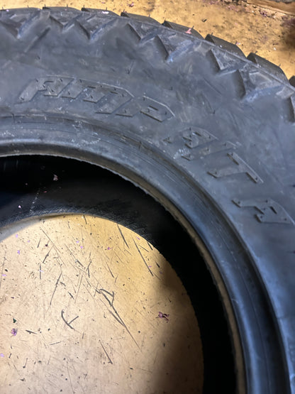 NOS AMP TERRAIN ATTACK A/T A LT 315 70 17 121/118R 10PLY ALL TERRAIN TIRE 3157017AMPCA3