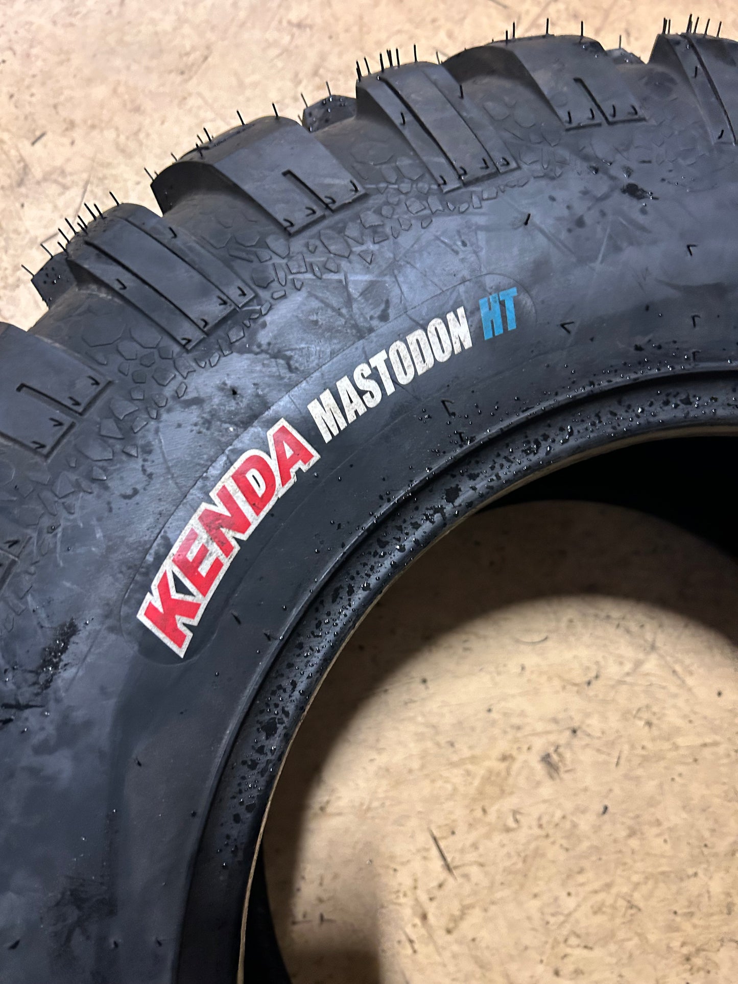 NOS KENDA MASTODON HT BSW 32 10 15 77M 8PLY ATV/UTV TIRE 321015R8MDHTI