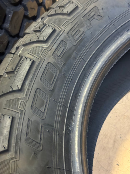 2 COOPER DISCOVERER AT3 XLT 275 60 20 123/120S LRE ALL TERRAIN TIRES 170043002