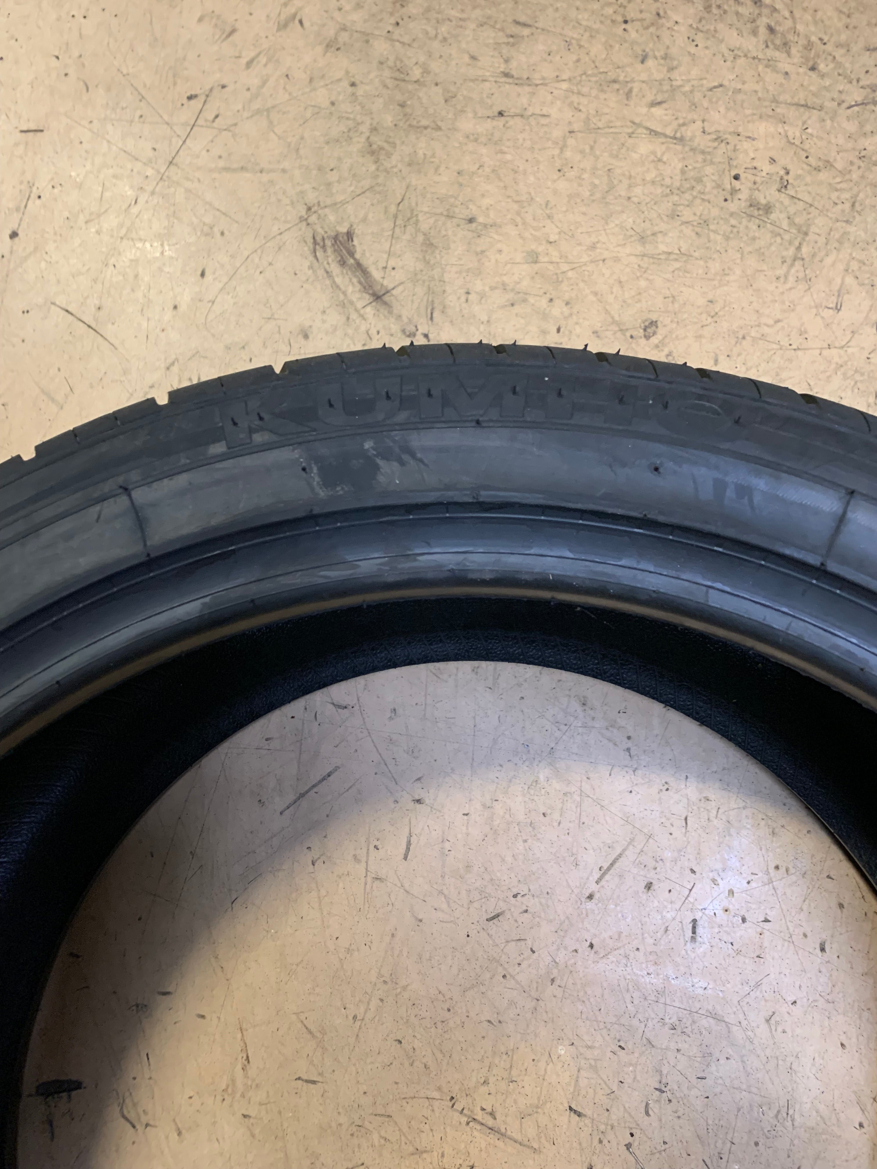 KUMHO ECSTA LX PLATINUM KU27 BSW P 245 40 19 98W XL ALL SEASON 2107303