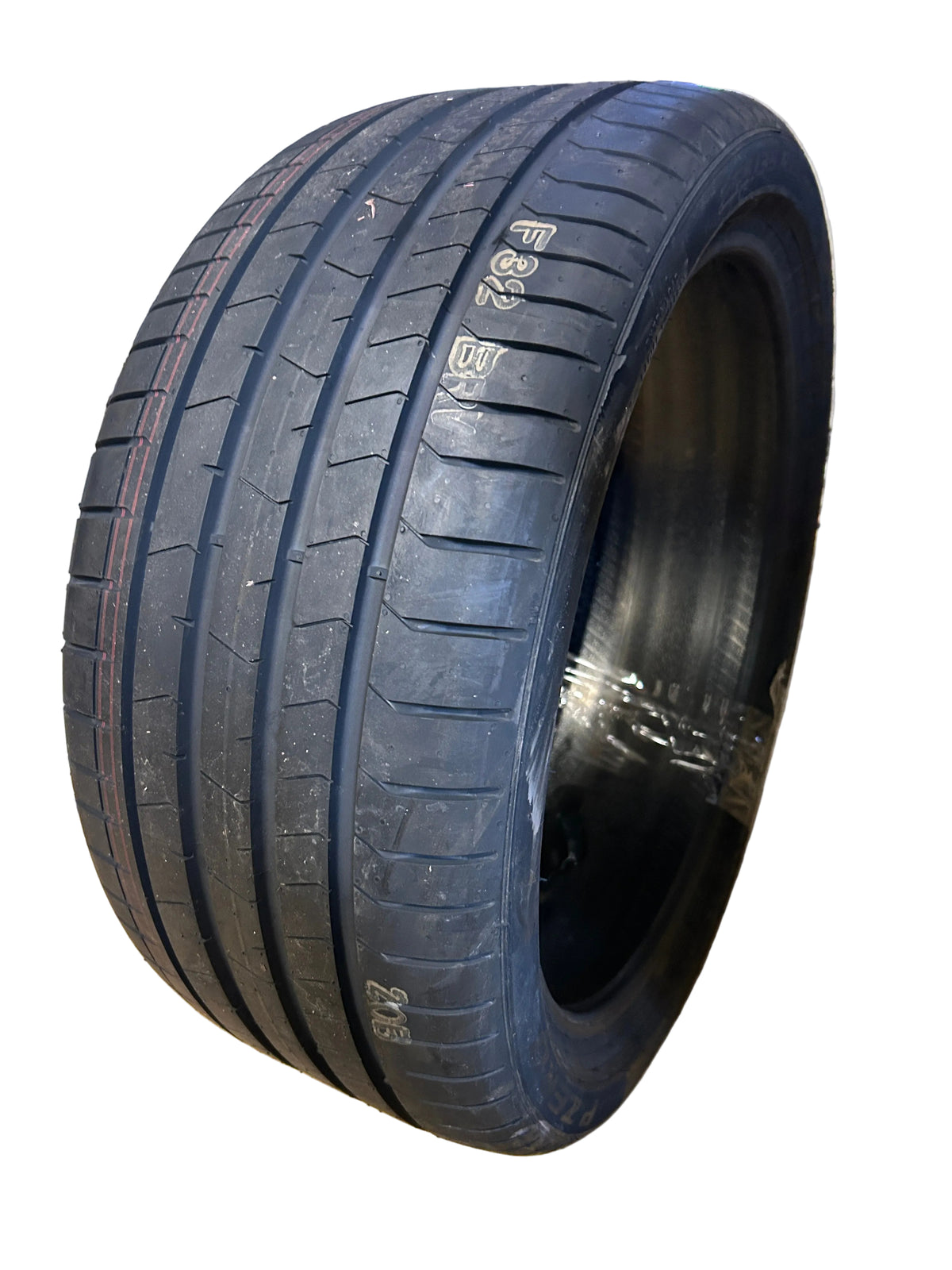 PIRELLI P ZERO BSW P 255 35 19 96Y XL PERFORMANCE TIRE 2049000