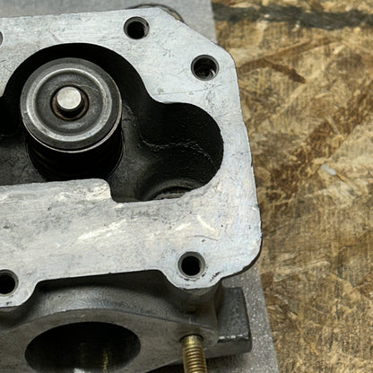 USED PORSCHE 928 S2 4.7L V8 CYLINDER HEAD 9281043483R