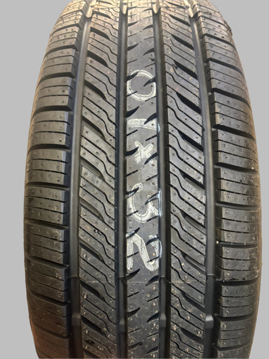 YOKOHAMA AVID ASCEND LX  BSW P 205 65 15 94H SL ALL SEASON TIRE 110132805