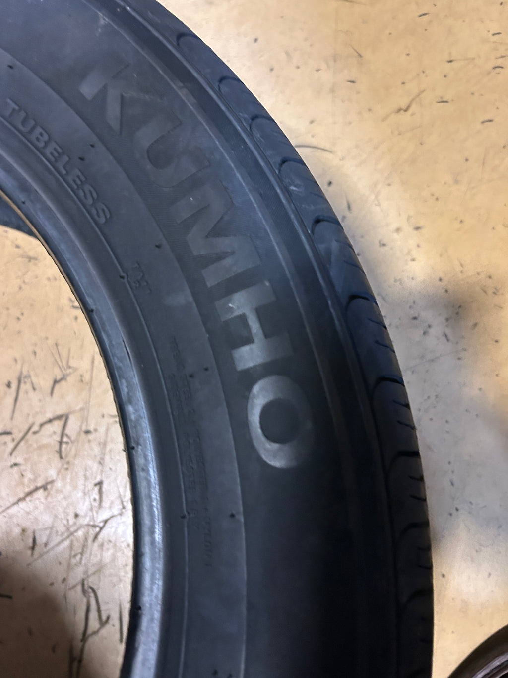 2 KUMHO SOLUS TA11 BSW P 205 55 16 91V  ALL SEASON TIRE 2361913