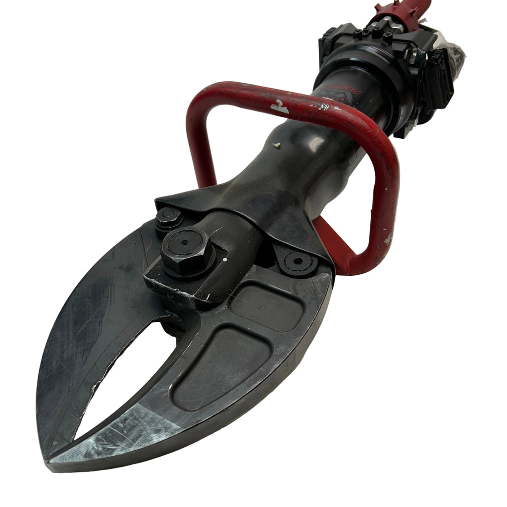 USED TNT RESCUE STORM SERIES 2 BATTERY POWEED CUTTERS EBFC-320D