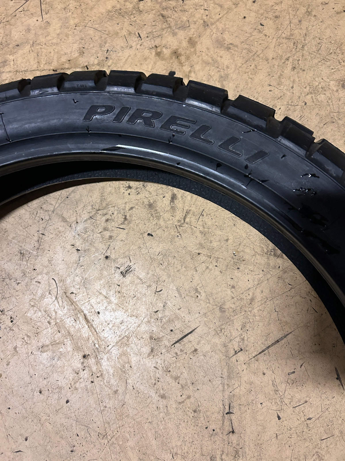 PIRELLI SCORPION RALLY STR BSW 110 80 19 59H FRONT MOTORCYCLE TIRE P404080