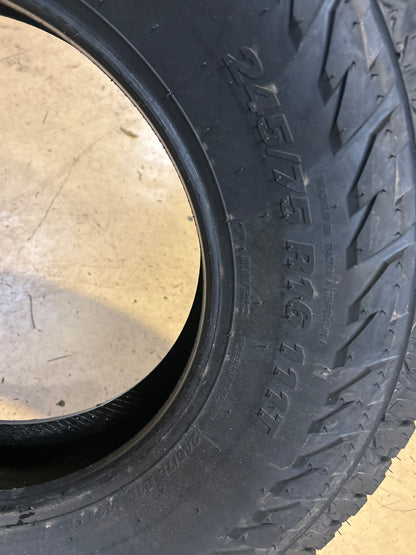 KUMHO ROAD VENTURE AT52 BSW P 245 75 16 111T ALL TERRAIN TIRE 2289903