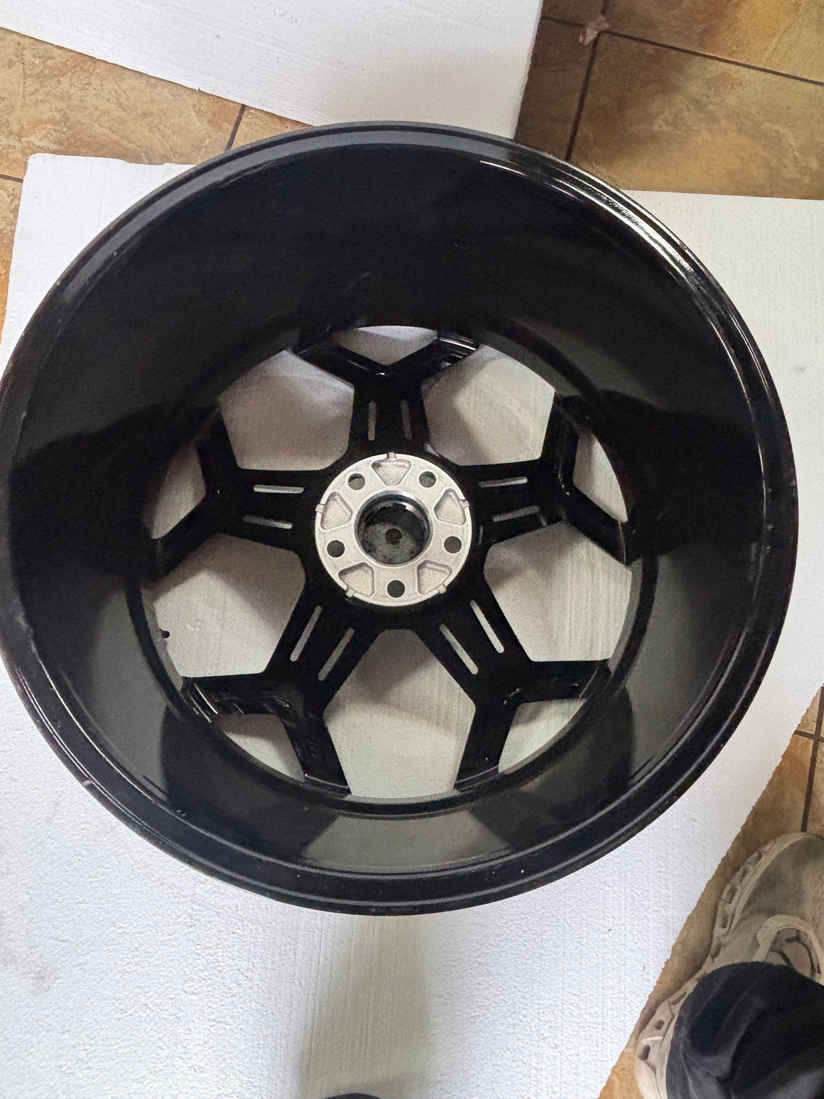 MSW TYPE 53 MACHINED W/ GLOSS BLACK ACCENT WHEEL 21X10.5 5X112 ET19