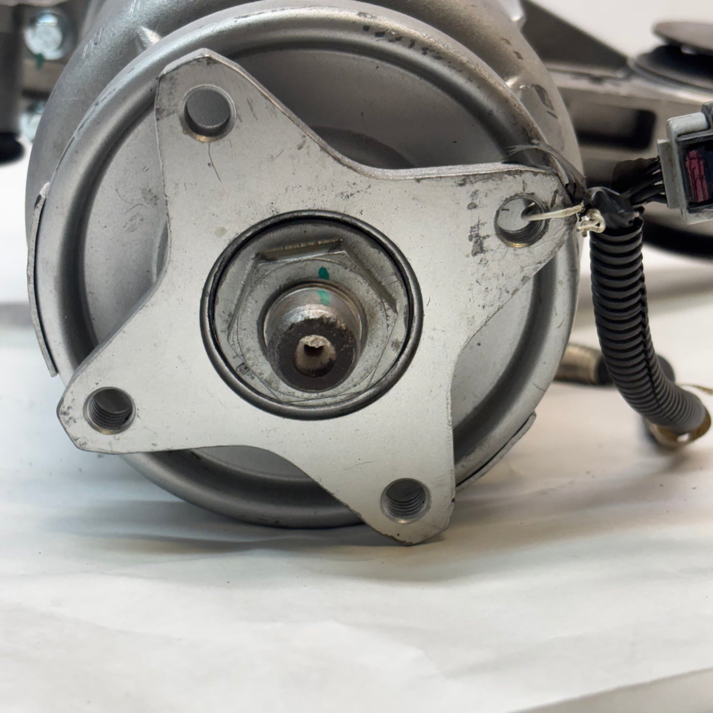 REAR AXLE AWD DIFFERENTIAL FITS CHEVY EQUINOX 10-17 6600010395