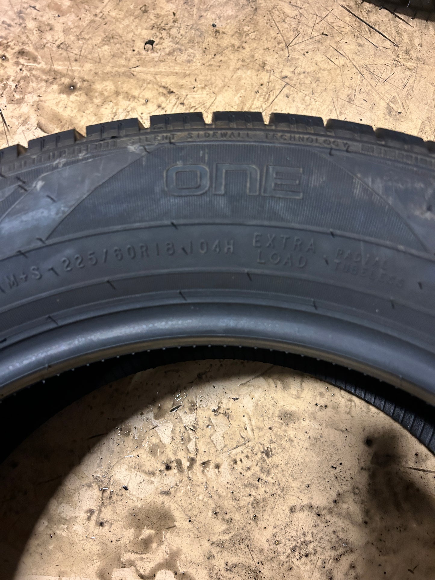 NOKIAN ONE BSW P 225 60 18 104H XL ALL SEASON TIRE T431322
