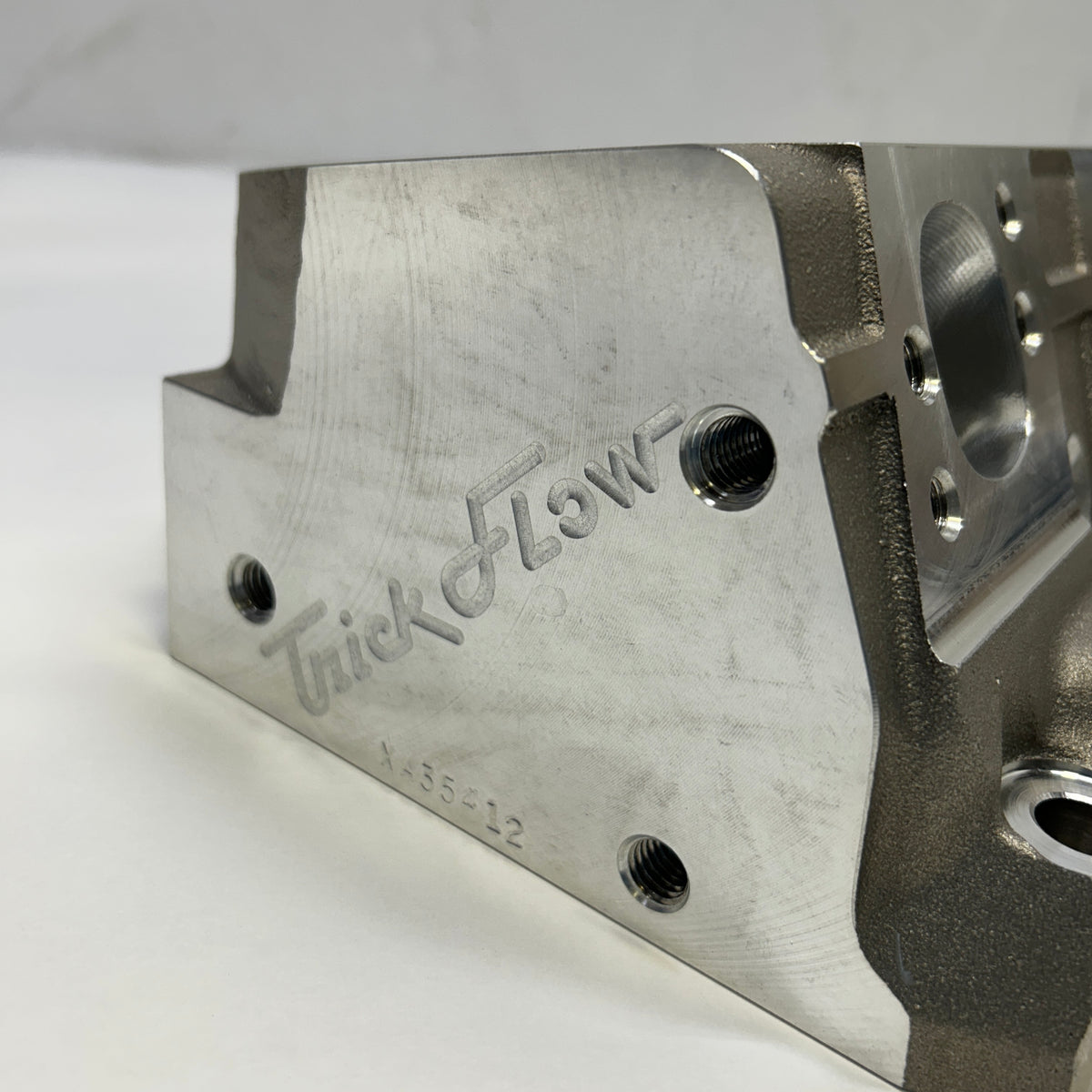 TRICK FLOW SPECIALTIES HIGH PORT 240 CYLINDER HEAD  TFS5171B016C02