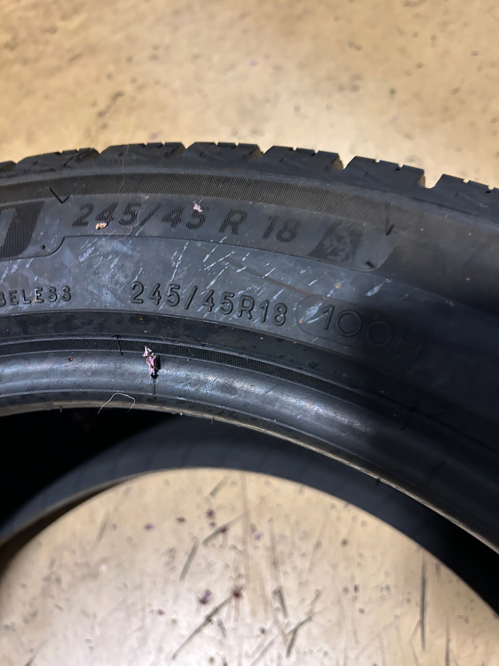 MICHELIN X-ICE SNOW BSW P 245 45 18 100H XL WINTER TIRE 03025