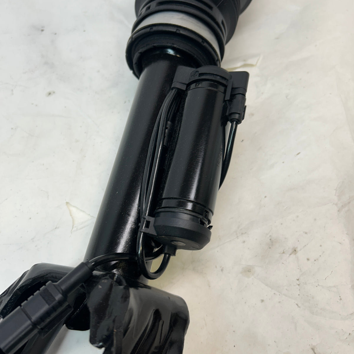 ARNOTT AIR SUSPENSION AIR STRUT FOR MERCEDES BENZ GL CLASS 12-19  AS3061