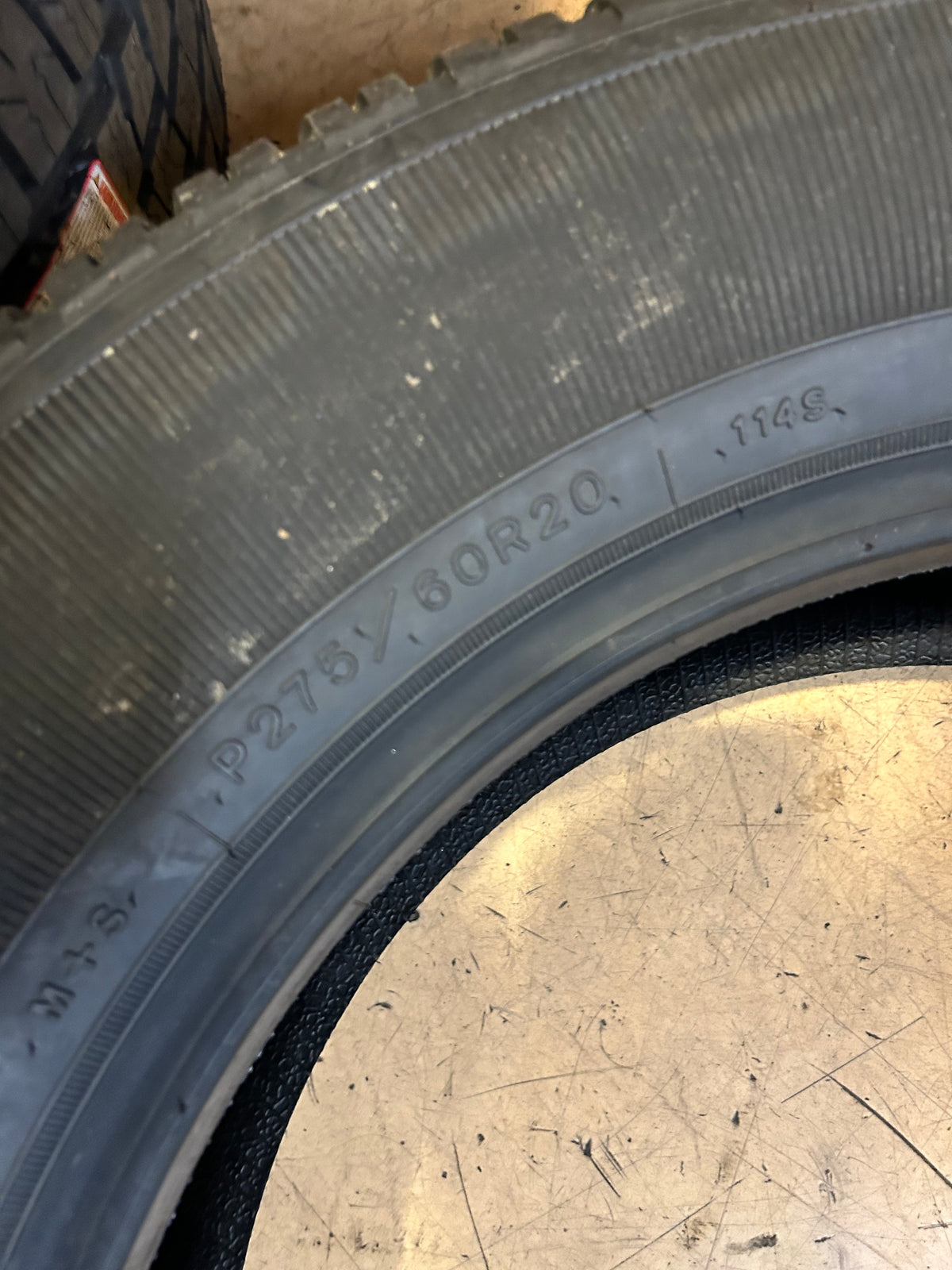 GOODYEAR WRANGLER SR-A BSW P 275 60 20 114S  ALL SEASON TIRE 183021436