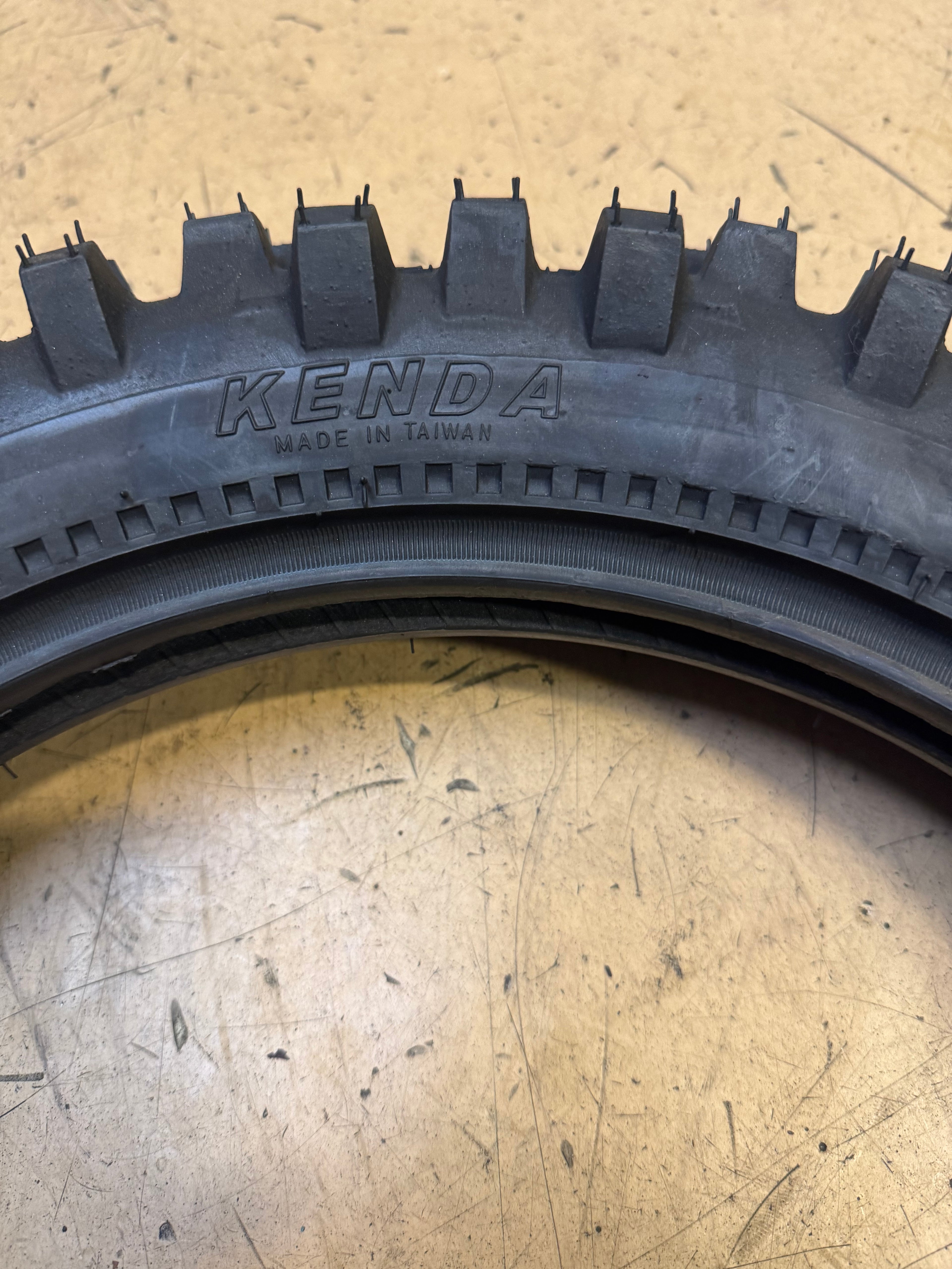 KENDA K-760 TRAK MASTER BSW  90 100 14 49M REAR MOTORCYCLE TIRE KEN559