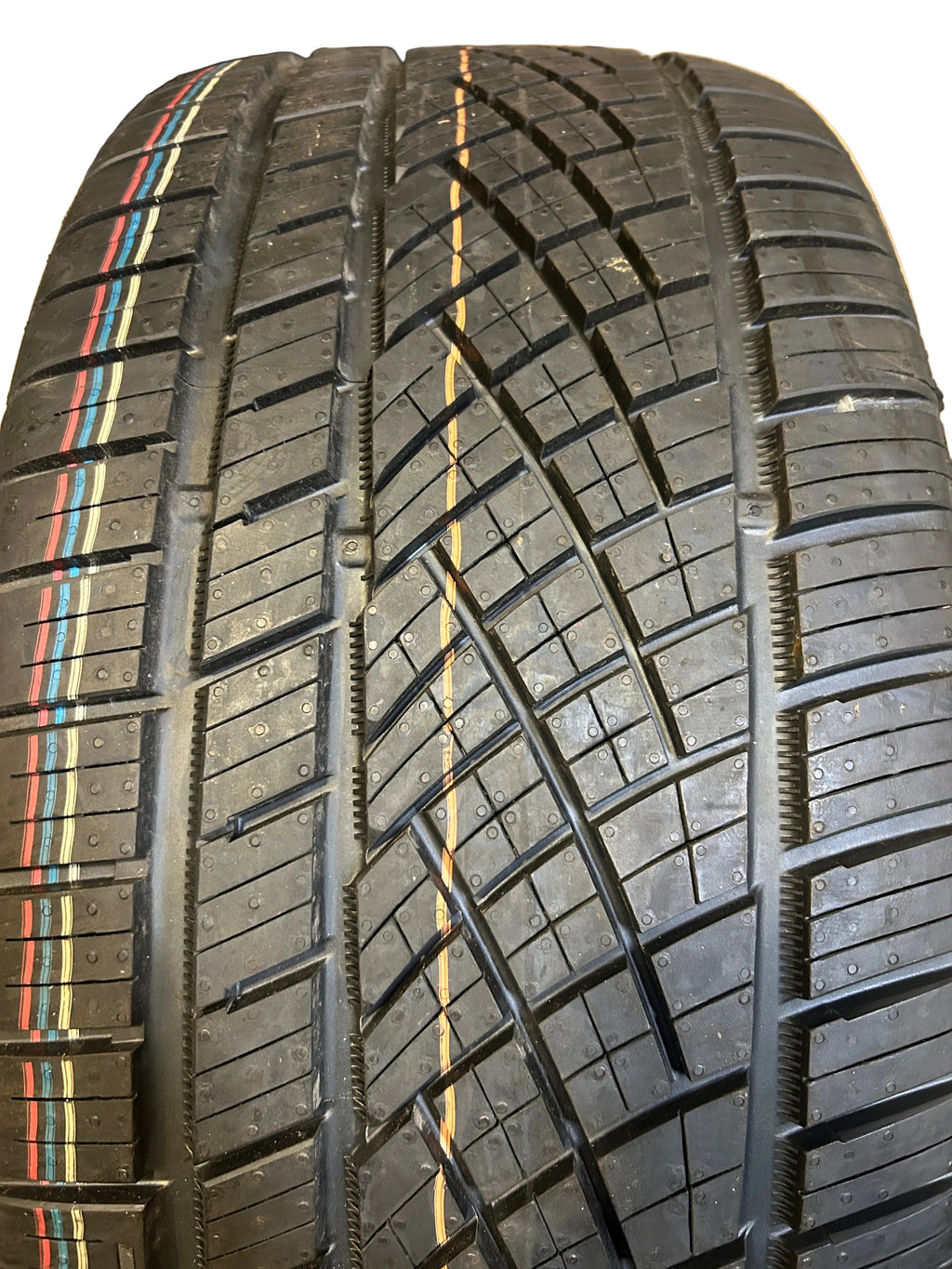 CONTINENTAL EXTREME CONTACT DWS06 PLUS BSW P 295 45  20 114W XL ALL SEASON TIRE 15573590000
