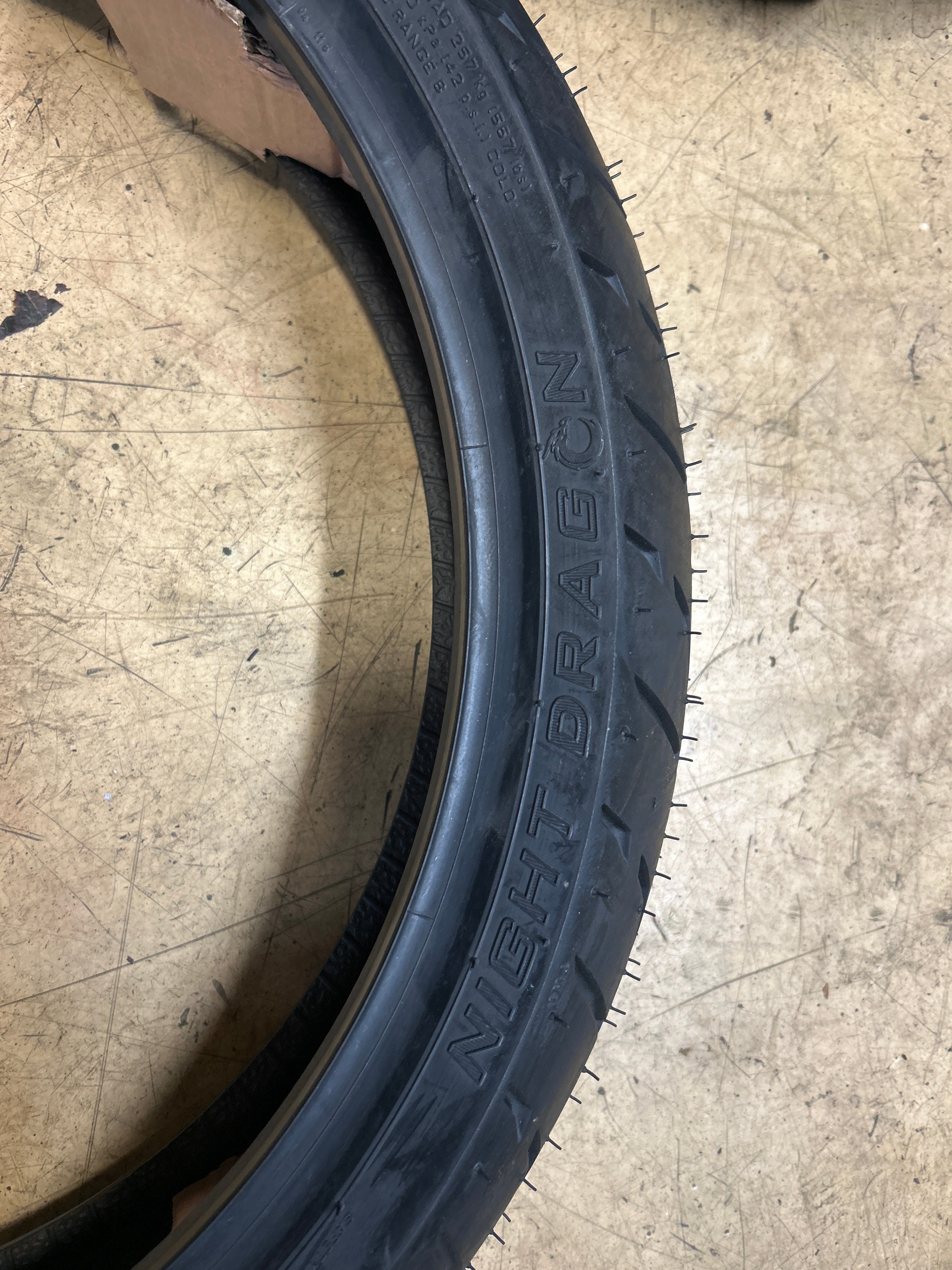 PIRELLI NIGHT DRAGON BSW  130 60 19 61H FRONT MOTORCYCLE TIRE 2812100