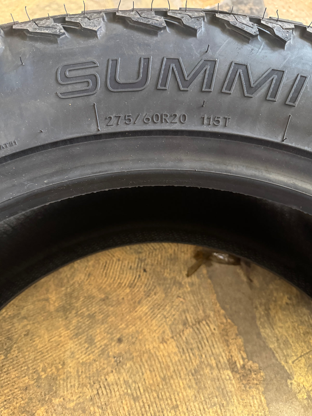 SUMMIT TRAIL CLIMBER AT02 BSW P 275 60 20 115T ALL TERRAIN TIRE 20913