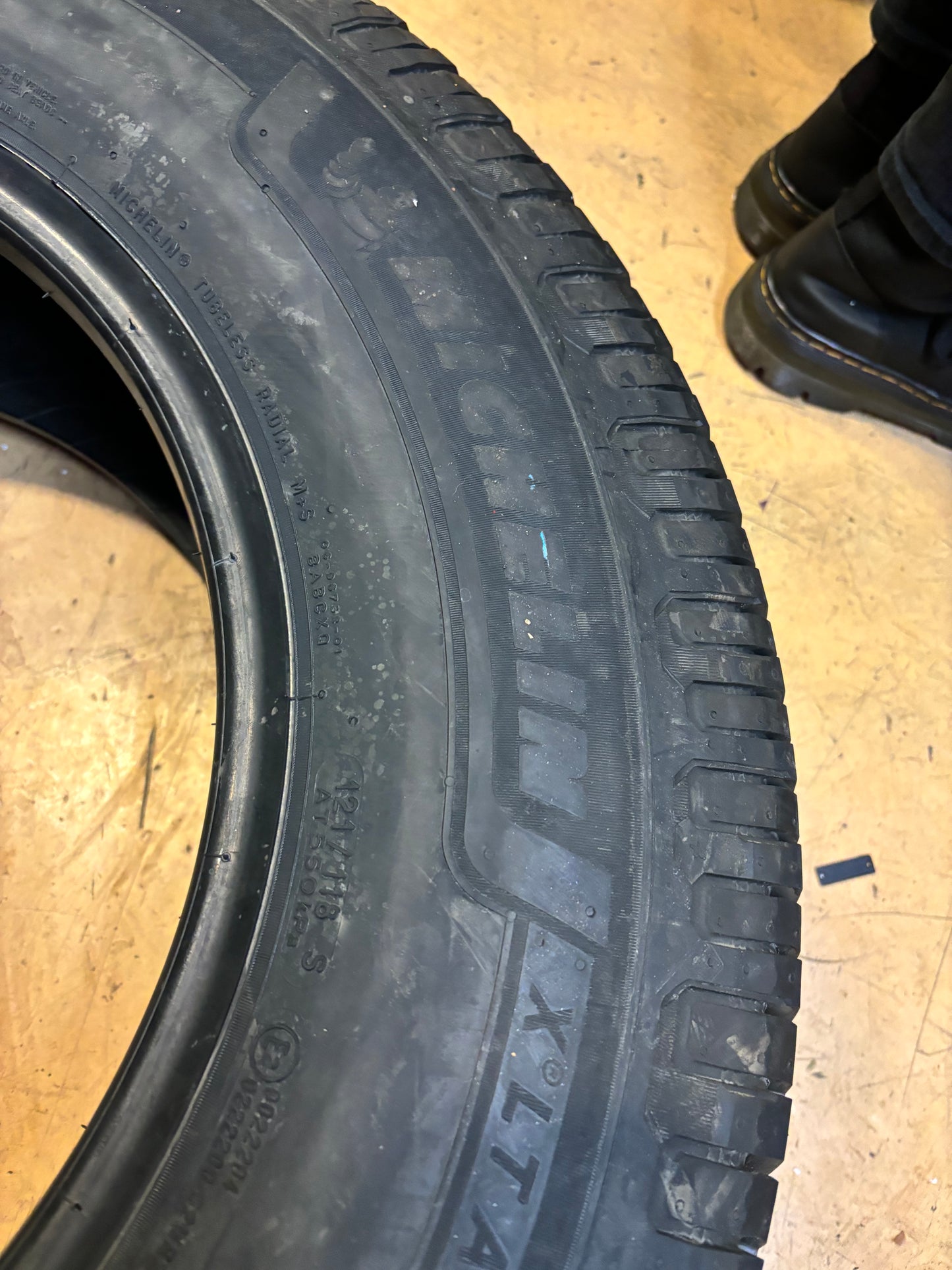 MICHELIN X LT A/S2 LT 245 75 17 121/118Q LRE 10PLY ALL SEASON TIRE 36044