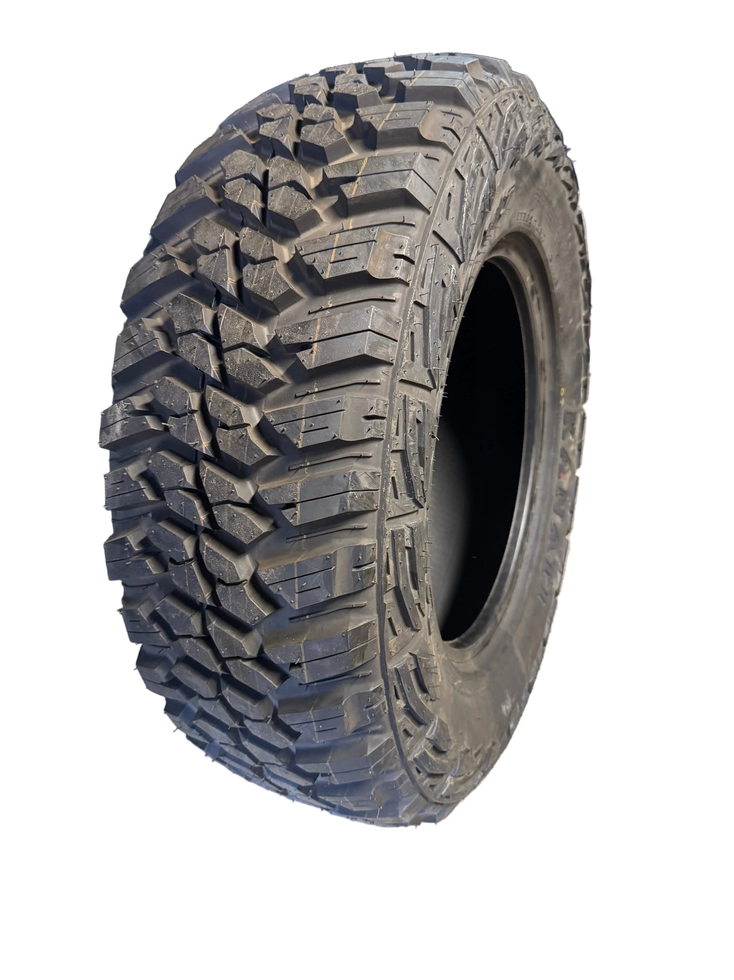 NOS KANATI MUD HOG M/T BSW LT 265 70 17 121/118Q 10PLY MUD TERRAIN TIRE L1726570E