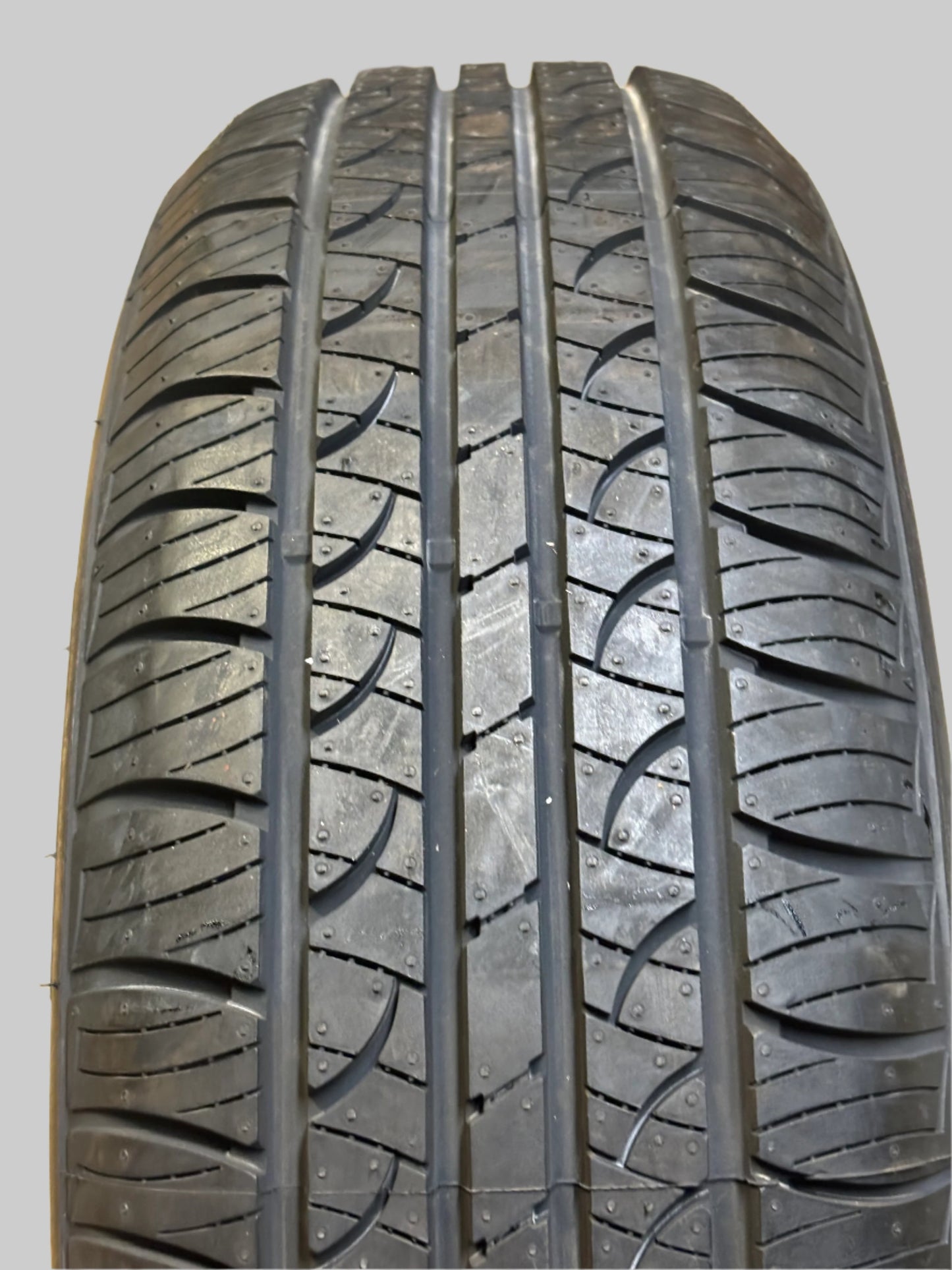 NEW OLD STOCK HANKOOK OPTIMO H724 P 195 60 15 DL ALL SEASON TIRE 1010993