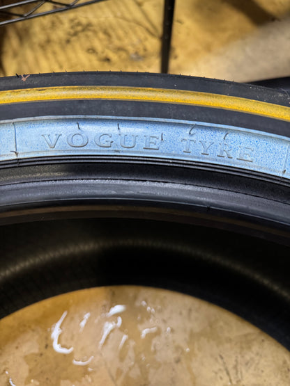 VOGUE CUSTOM BUILT RADIAL SCT2 P 305 35 24 112H XL ALL SEASON TIRE 3213241