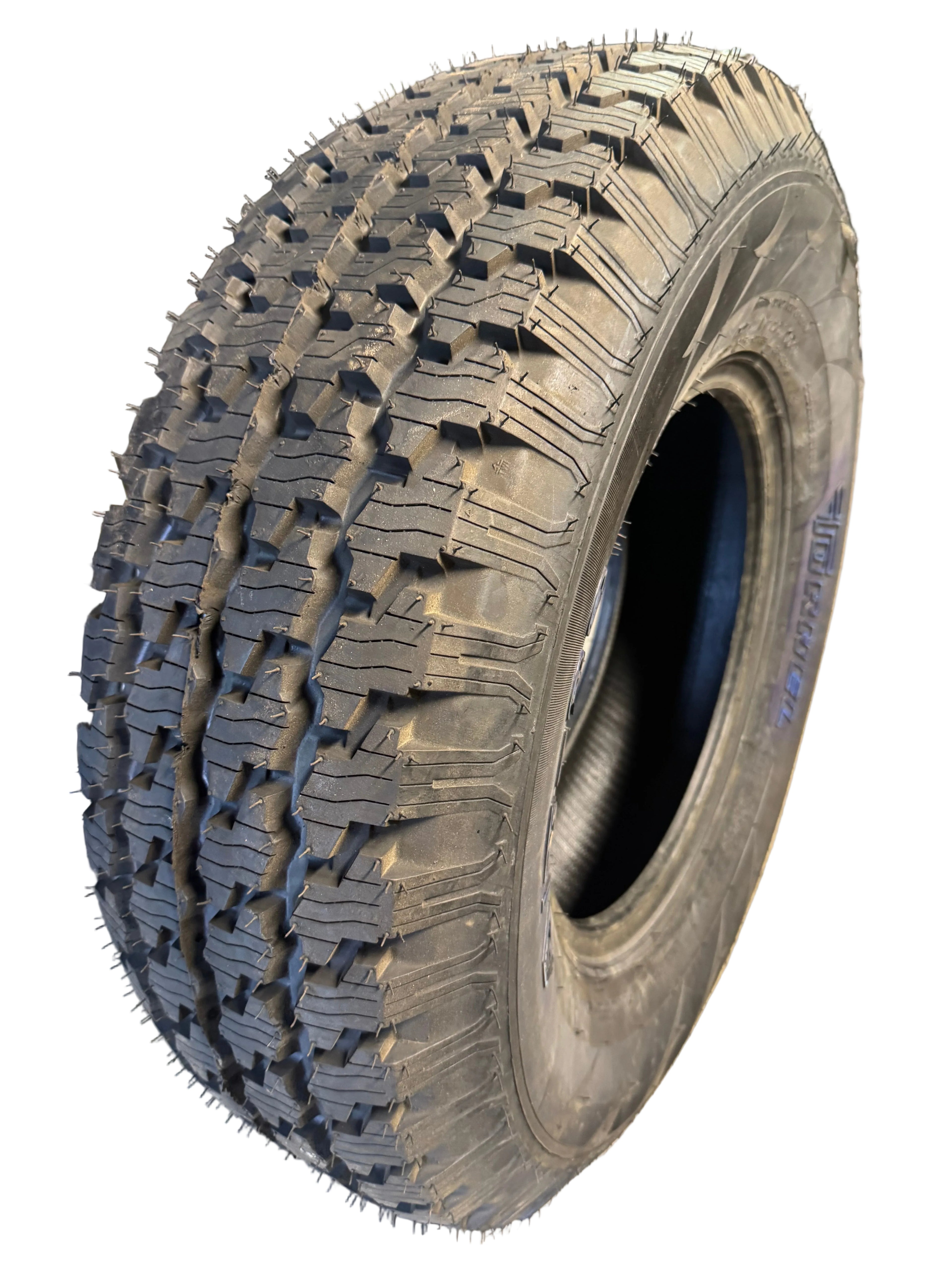 NOS TORNEL A/T-09 OWL LT 265 75 16 112/109Q 6PLY ALL TERRAIN TIRE 10036855