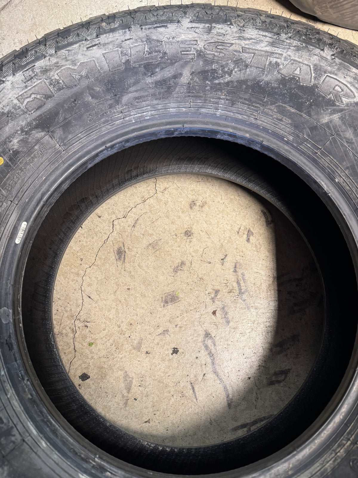 NOS MILESTAR PATAGONIA A/TR BSW P 285 70 17 117T ALL TERRAIN TIRE 24695003