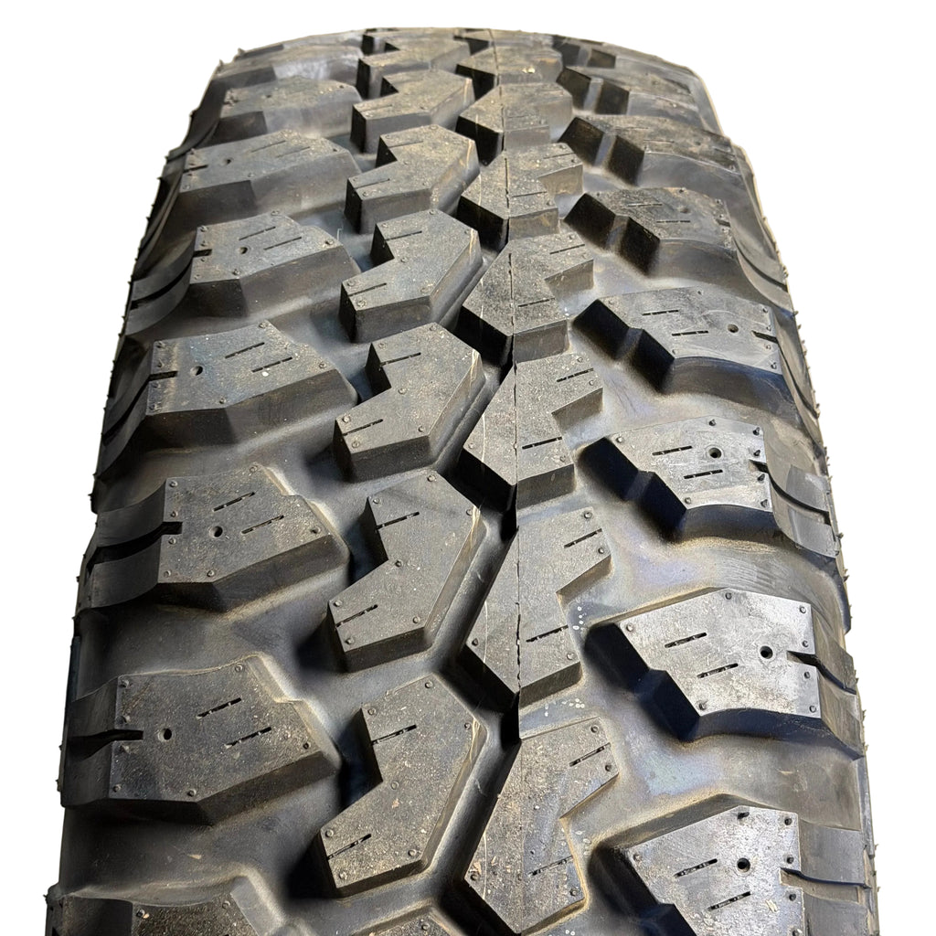 NOS MAXXIS BIGHORN MT762 BSW LT 295 70 18 129/126P LRE 10 PLY MUD TIRE ETL00064100