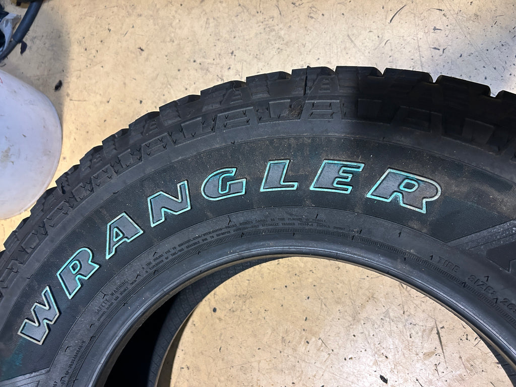 GOODYEAR WRANGLER WORKHORSE AT OWL P 265 70 18 116T  ALL TERRAIN TIRE 480070856