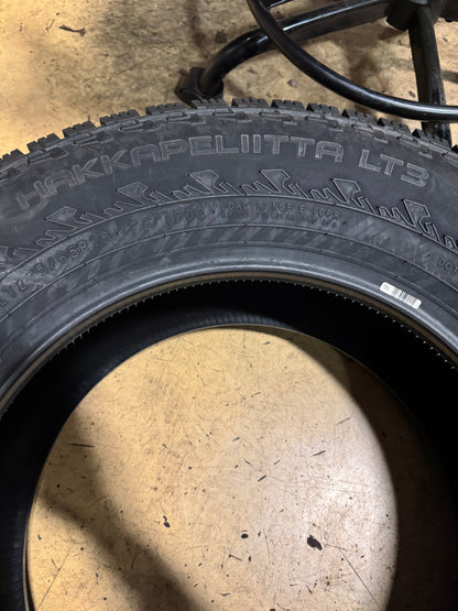 NOKIAN HAKKAPELIITTA LT3 BSW LT 275 65 18 123/120Q 10PLY STUDDED WINTER TIRE TS32405