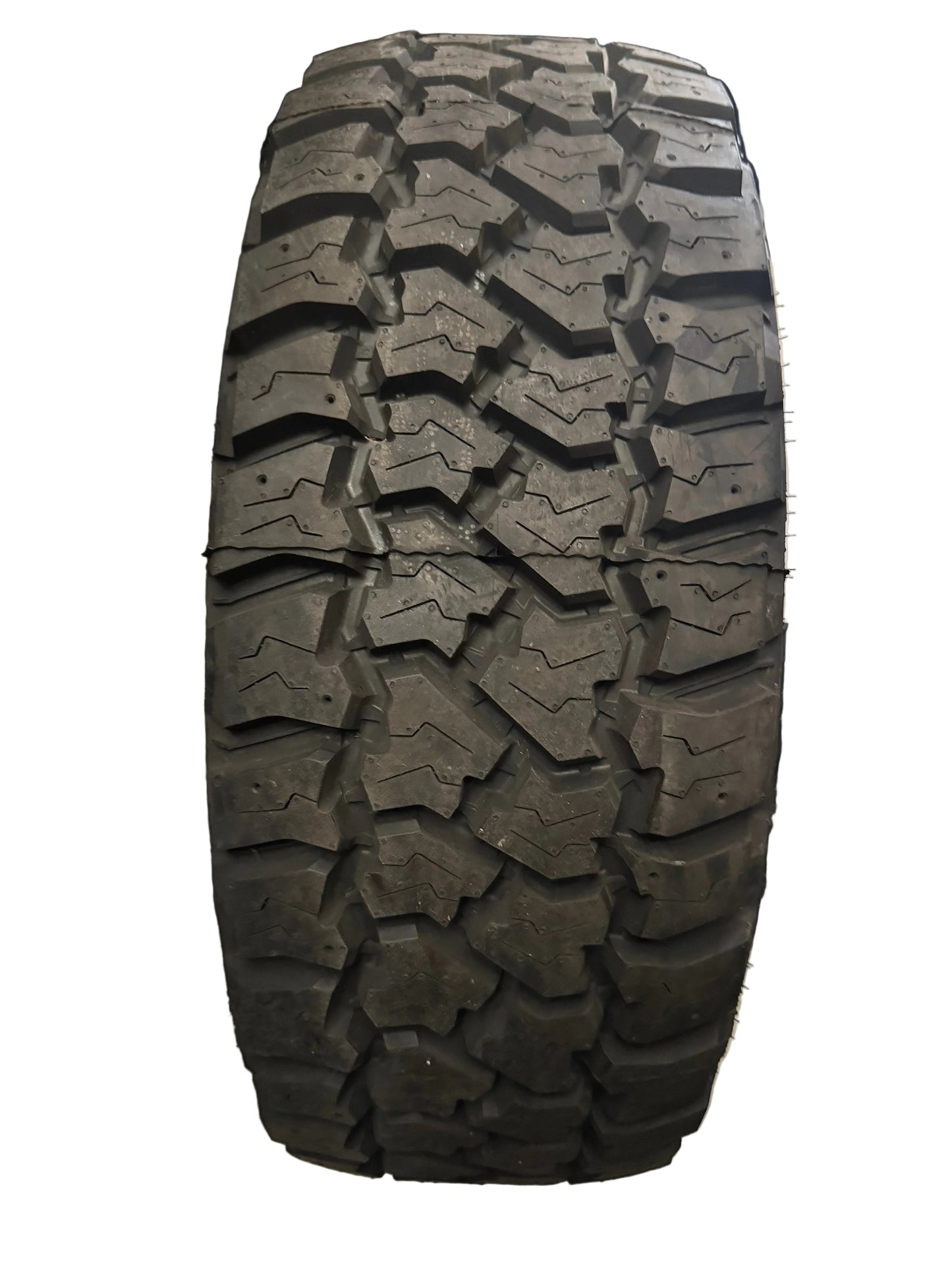 MASTERCRAFT COURSER CXT BSW LT 295 70 18 129/126Q 10PLY ALL TERRAIN TIRE 175030004