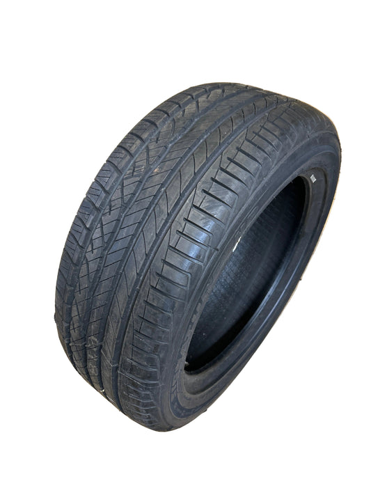 NOS DUNLOP SIGNATURE HP BSW P 235 50 17 96V ALL SEASON TIRE 264004919
