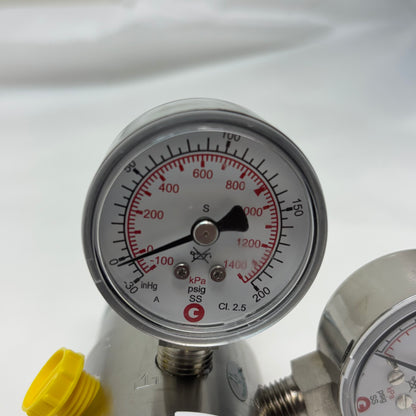 PROSPEC BY LINDE GAS REGULATOR MAX 300PSI MODEL PRS40323301 SERIAL:11091337